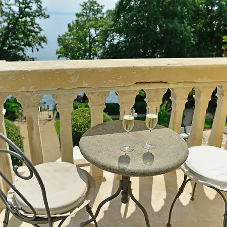 Hotel Villa Astra-2